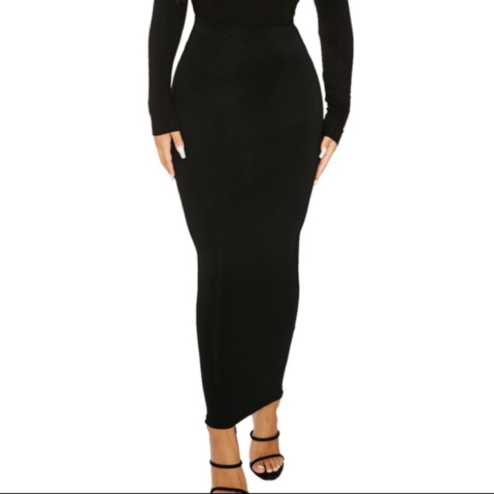 Naked Wardrobe classic midi skirt XS